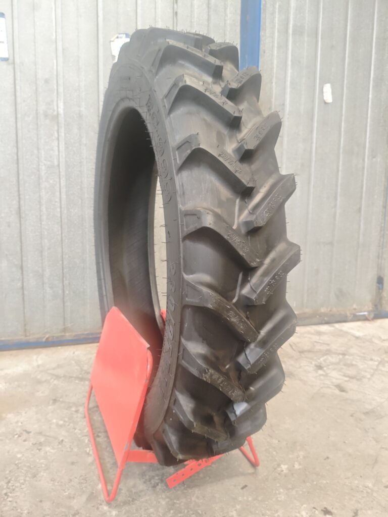 Ελαστικά 210/90R20 (8.3R20) 110 B SWT RADIAL TL